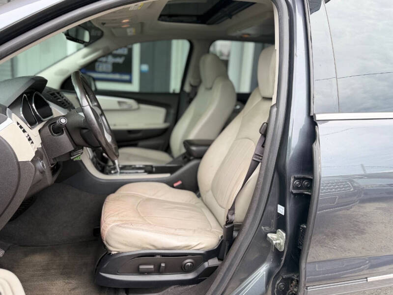 2012 Chevrolet Traverse LTZ
