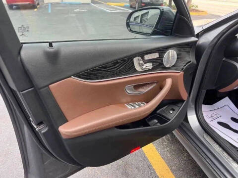 2017 Mercedes-Benz E-Class E 300 4MATIC
