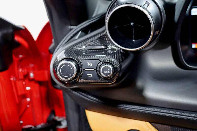 2023 Ferrari F8 Spider