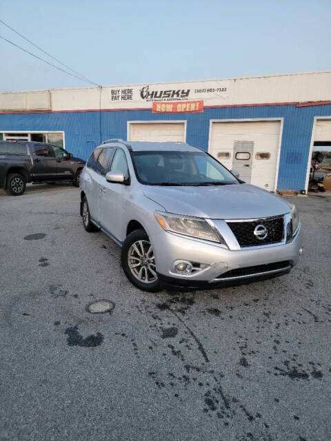 2013 Nissan Pathfinder for sale at Husky auto sales & service LLC in Milford, DE