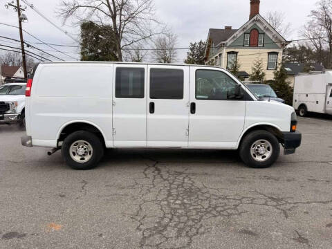 2018 Chevrolet Express 2500