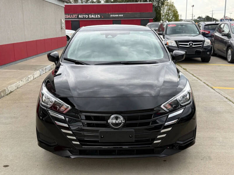 2023 Nissan Versa SV