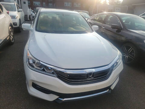 2017 Honda Accord for sale at OFIER AUTO SALES in Freeport NY