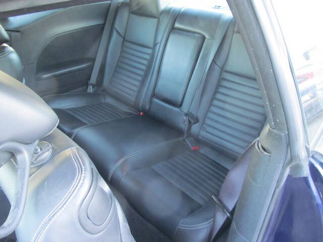 2013 Dodge Challenger SXT