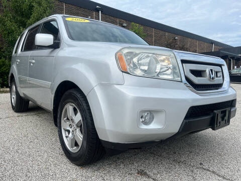 2009 Honda Pilot for sale at Classic Motor Group in Cleveland OH