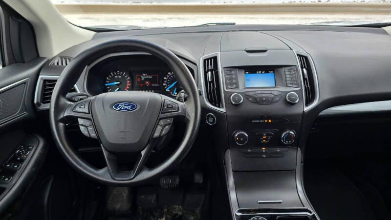 2019 Ford Edge SE