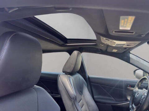 2019 Lexus IS 300
