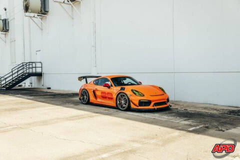 2016 Porsche Cayman GT4