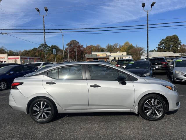 2024 Nissan Versa S