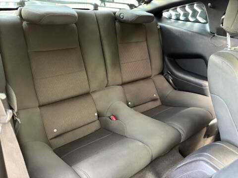 2014 Ford Mustang V6