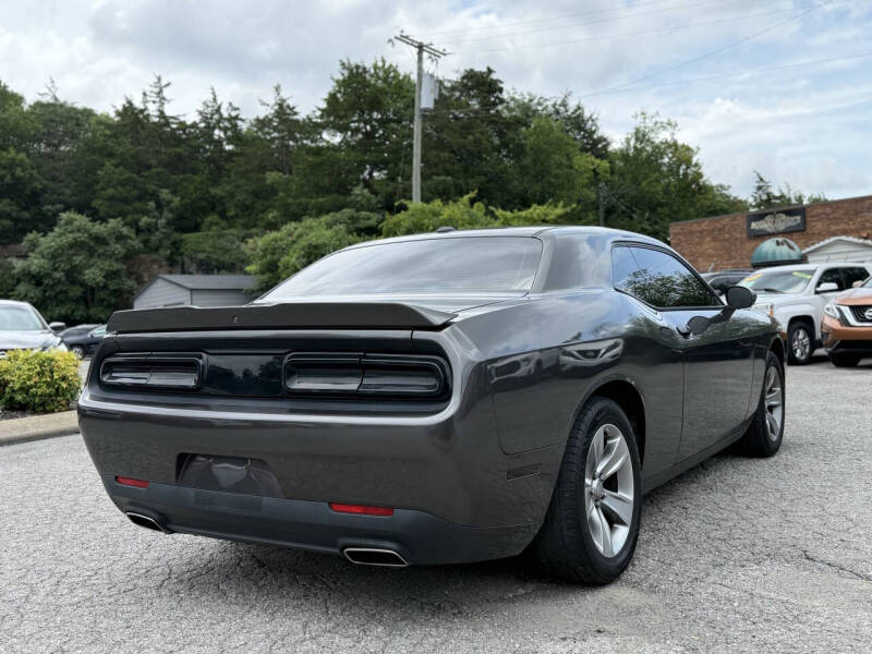 2020 Dodge Challenger SXT