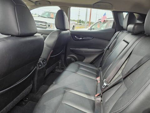 2017 Nissan Rogue Sport SL