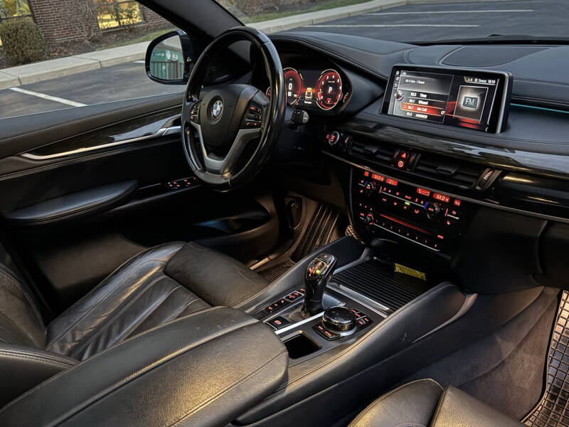 2017 BMW X6 xDrive50i