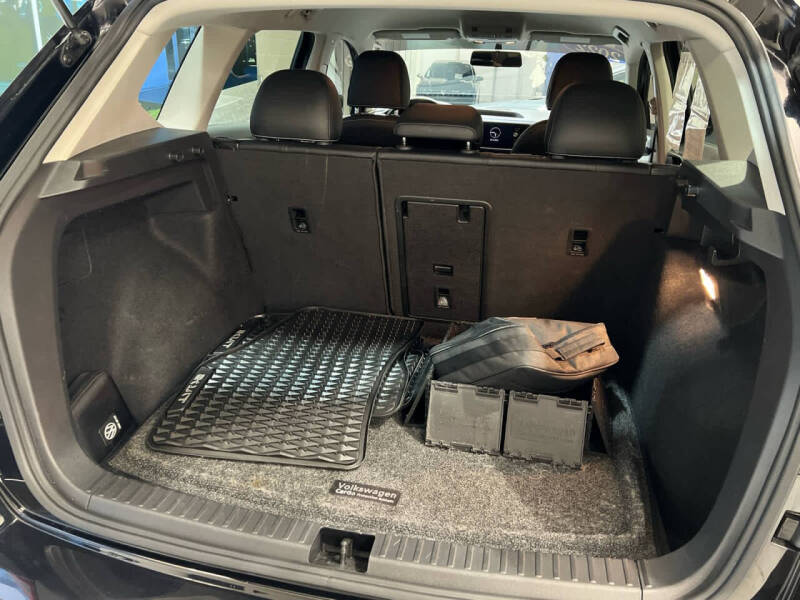 2022 Volkswagen Taos SE 4Motion