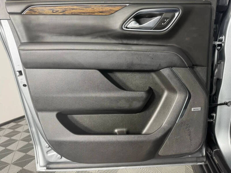 2024 Chevrolet Suburban Premier