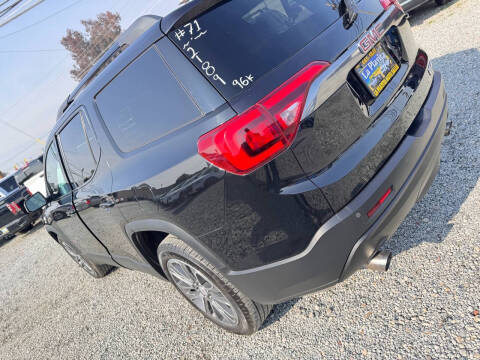 2017 GMC Acadia SLT-1