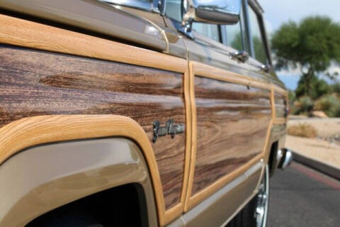 1990 Jeep Grand Wagoneer