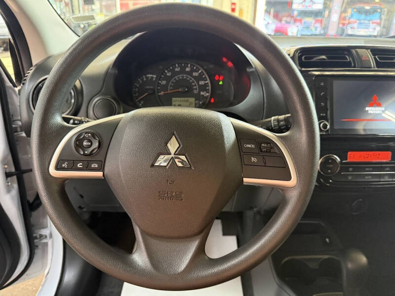 2024 Mitsubishi Mirage ES