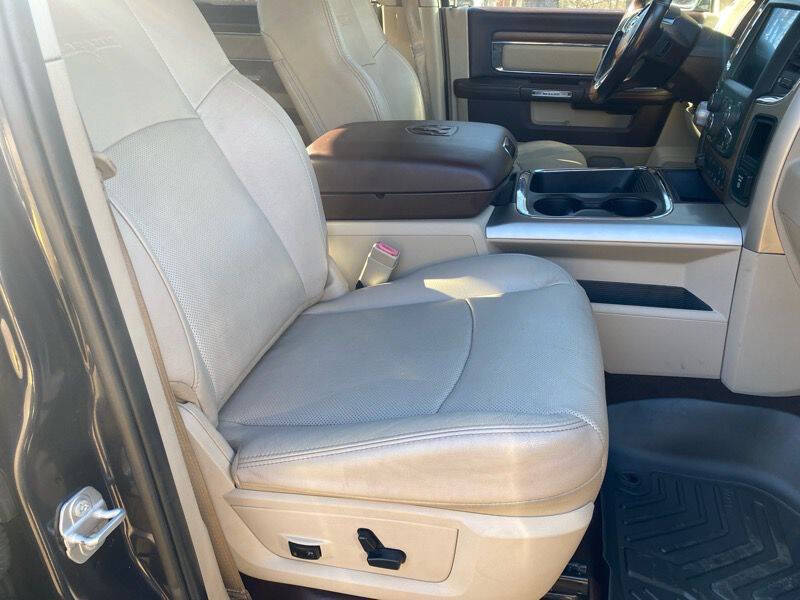 2017 RAM 1500 Laramie