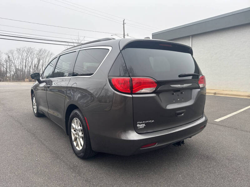 2017 Chrysler Pacifica Touring