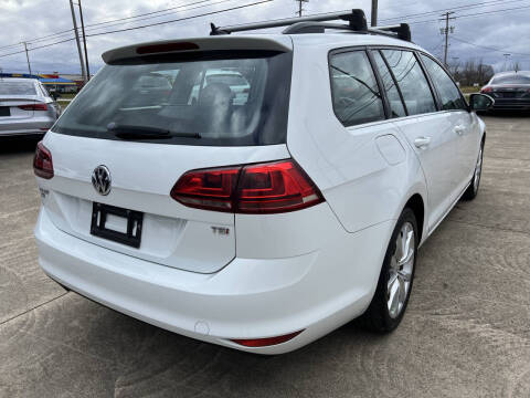 2016 Volkswagen Golf SportWagen TSI SE