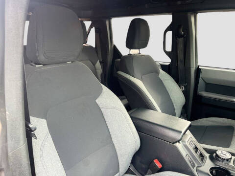 2023 Ford Bronco Base Advanced