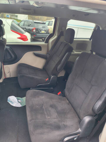 2012 Dodge Grand Caravan Crew