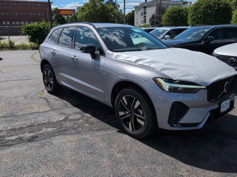 2026 Volvo XC60 B5 Plus