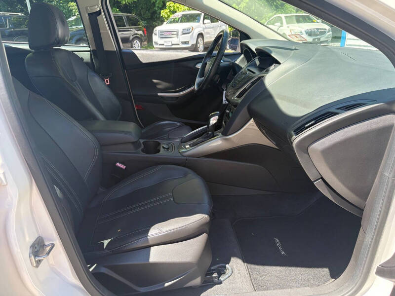2012 Ford Focus SEL