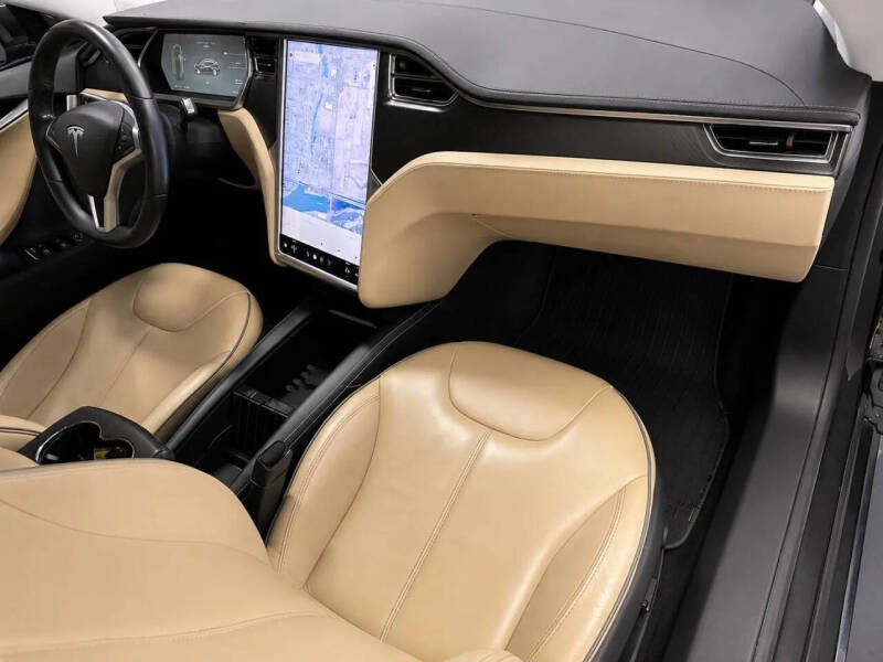 2012 Tesla Model S