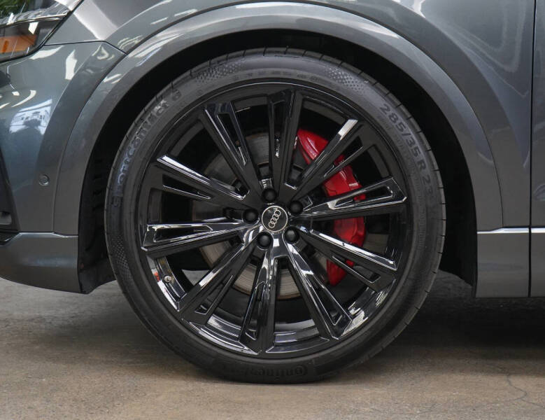 2023 Audi SQ8 4.0T quattro Premium Plus