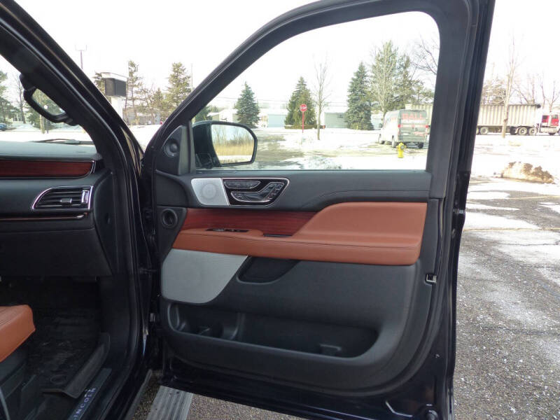 2021 Lincoln Navigator L Reserve