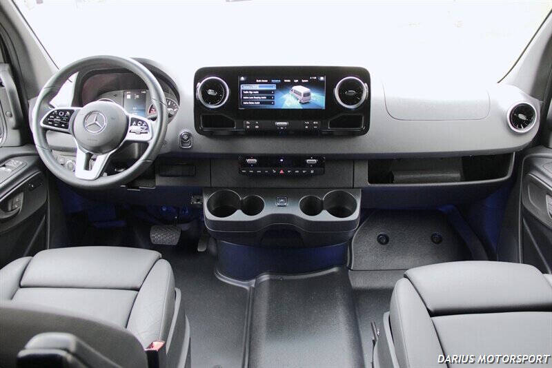 2024 Mercedes-Benz Sprinter 2500