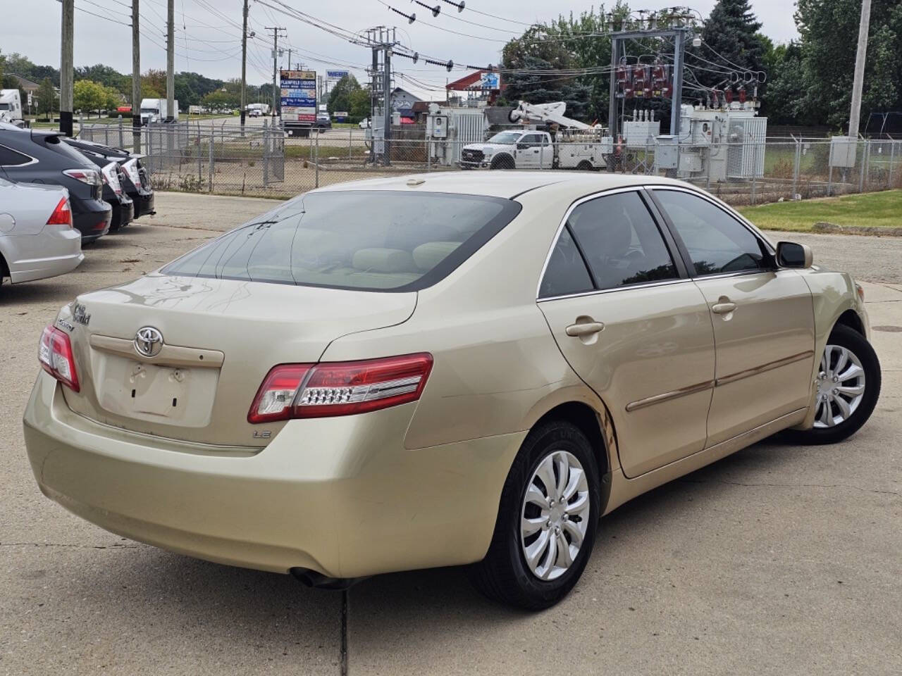 2010 Toyota Camry for sale at Quantum Auto Co in Plainfield, IL