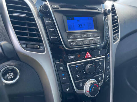 2017 Hyundai Elantra GT