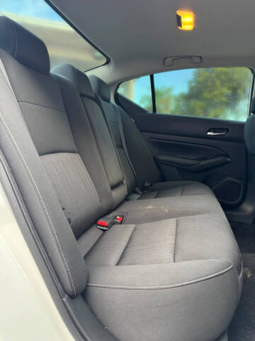 2021 Nissan Altima 2.5 SV