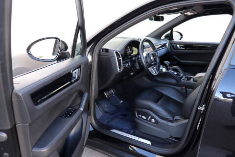 2019 Porsche Cayenne S