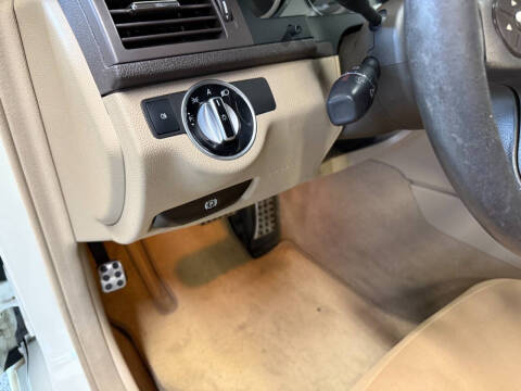 2011 Mercedes-Benz C-Class C 300 Sport