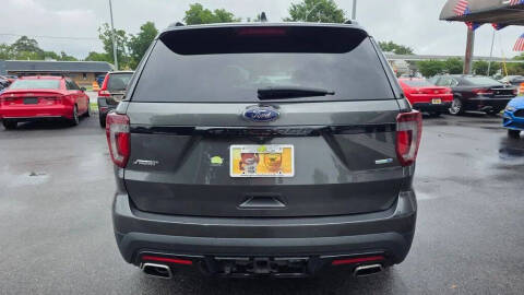 2017 Ford Explorer Sport