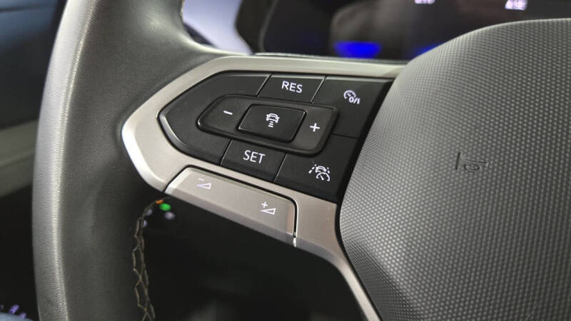 2024 Volkswagen Taos SE