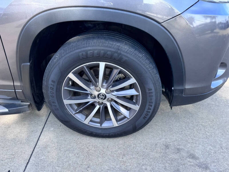 2017 Toyota Highlander XLE