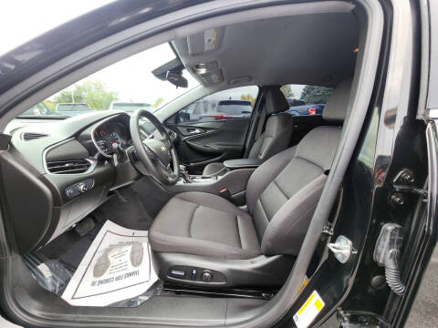 2025 Chevrolet Malibu RS