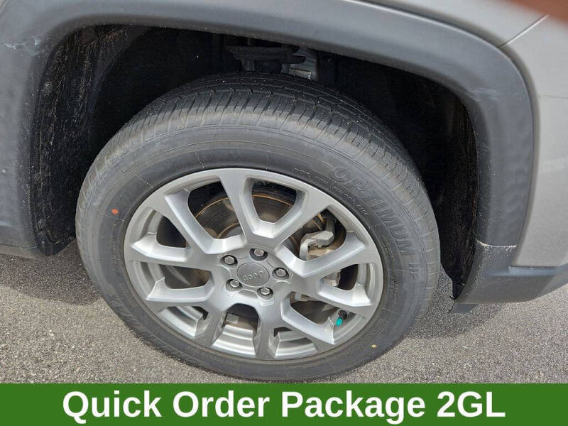 2022 Jeep Compass Latitude Lux