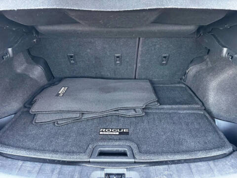 2021 Nissan Rogue Sport SV