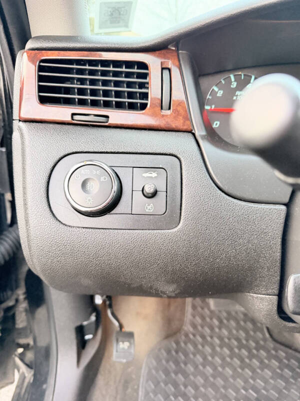 2011 Chevrolet Impala LT