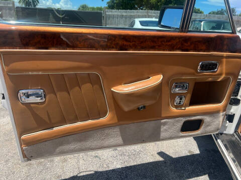 1988 Rolls-Royce Corniche