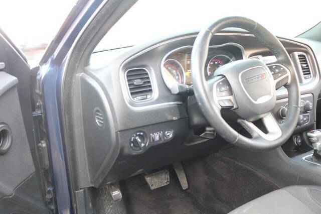 2017 Dodge Charger SXT