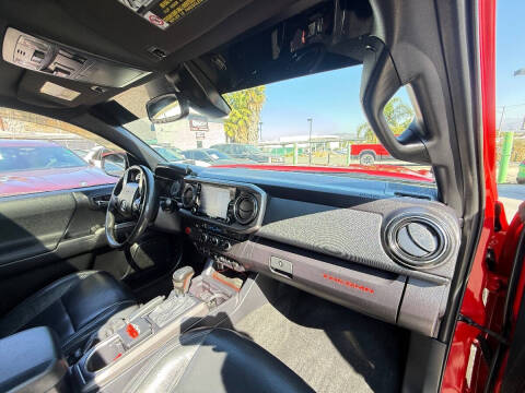 2021 Toyota Tacoma TRD Off-Road