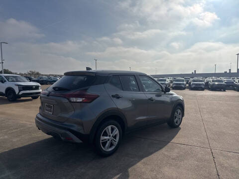 2024 Nissan Kicks S