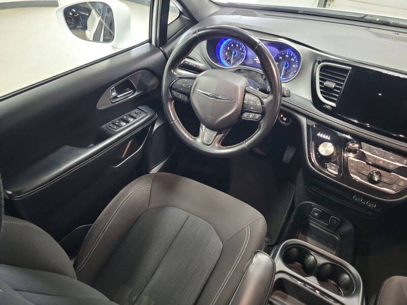 2021 Chrysler Pacifica Touring